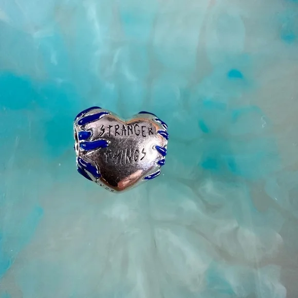 Stranger Things Charm - Picture 2 of 2